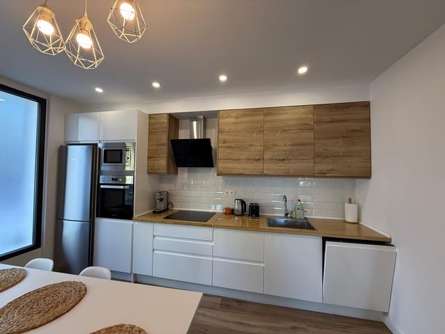 3 bedroom Terraced Villa for sale in Benidorm - € 548,800 (Ref: 9517798)