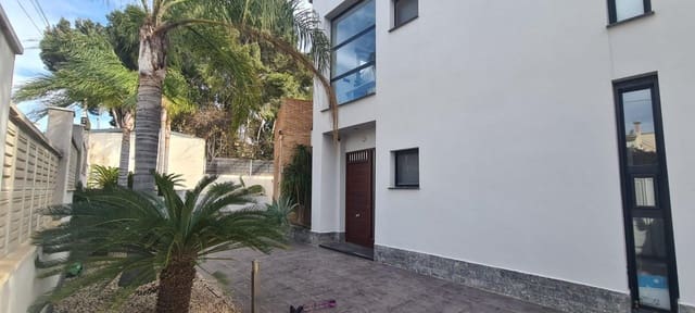 4 soveværelse Rækkehus til salg i Calpe / Calp - € 800.000 (Ref: 9517801)
