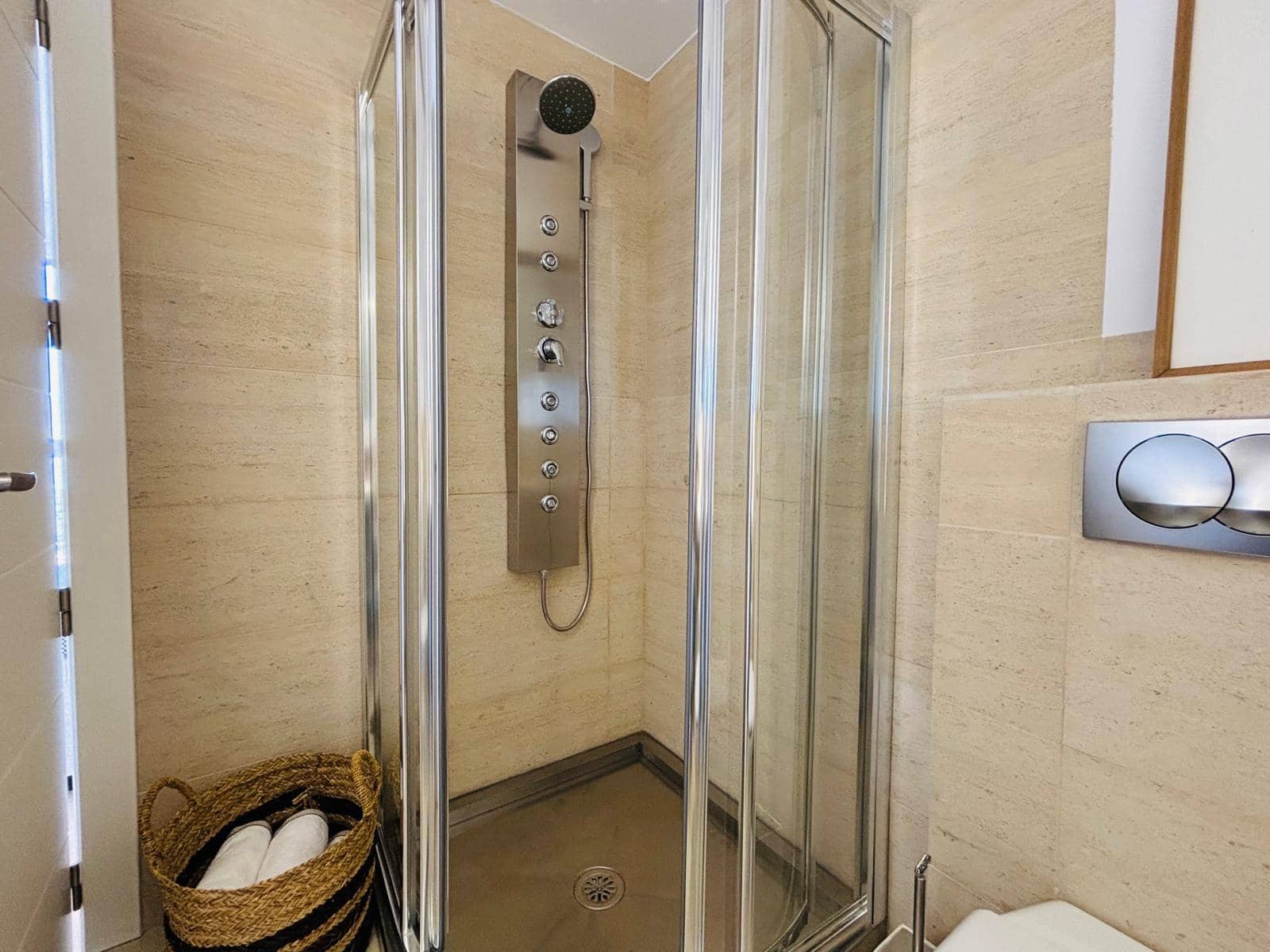 4 quarto Moradia para venda em Altea com piscina garagem - 990 000 € (Ref: 9517814)