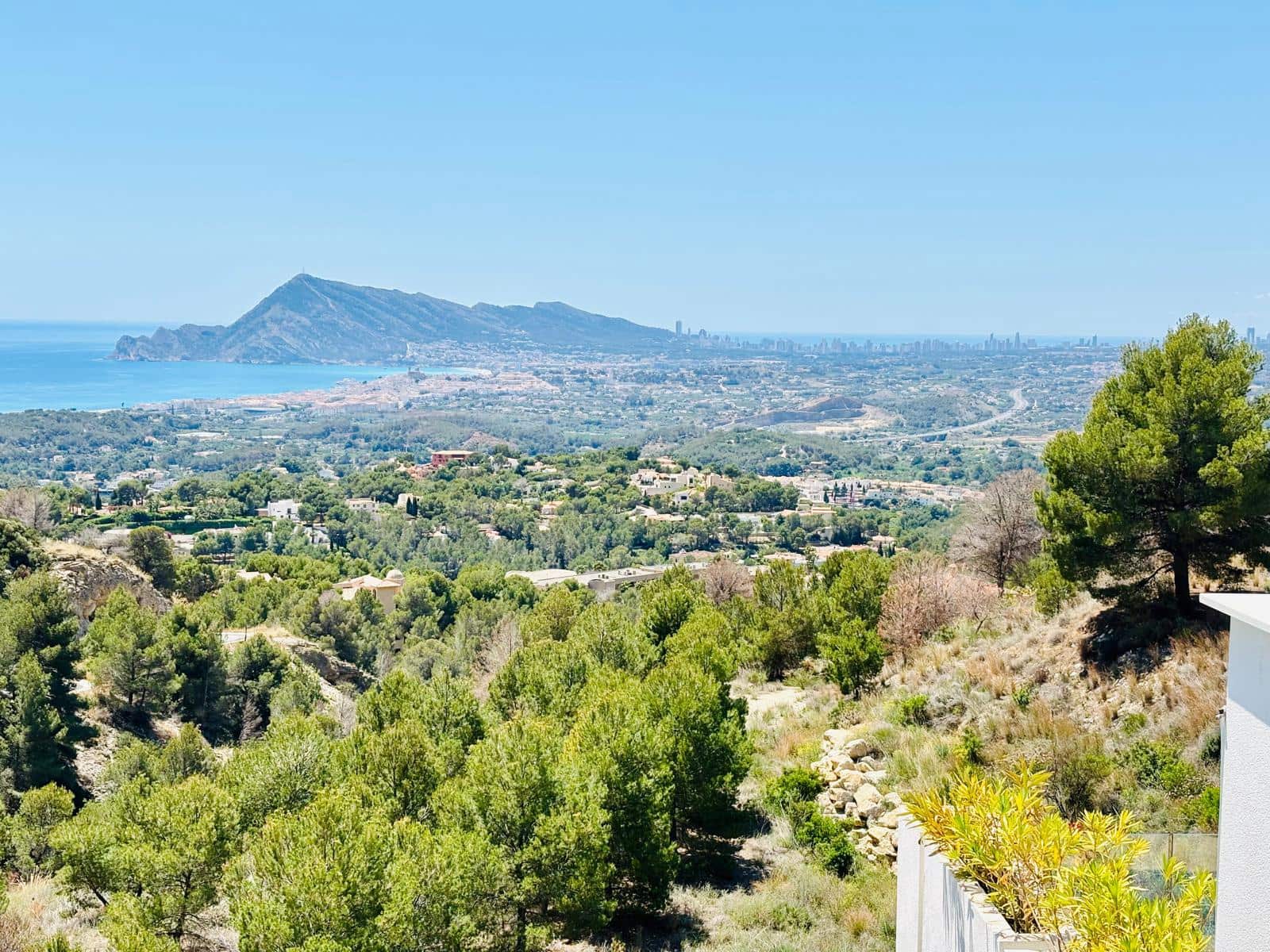 4 quarto Moradia para venda em Altea com piscina garagem - 990 000 € (Ref: 9517814)