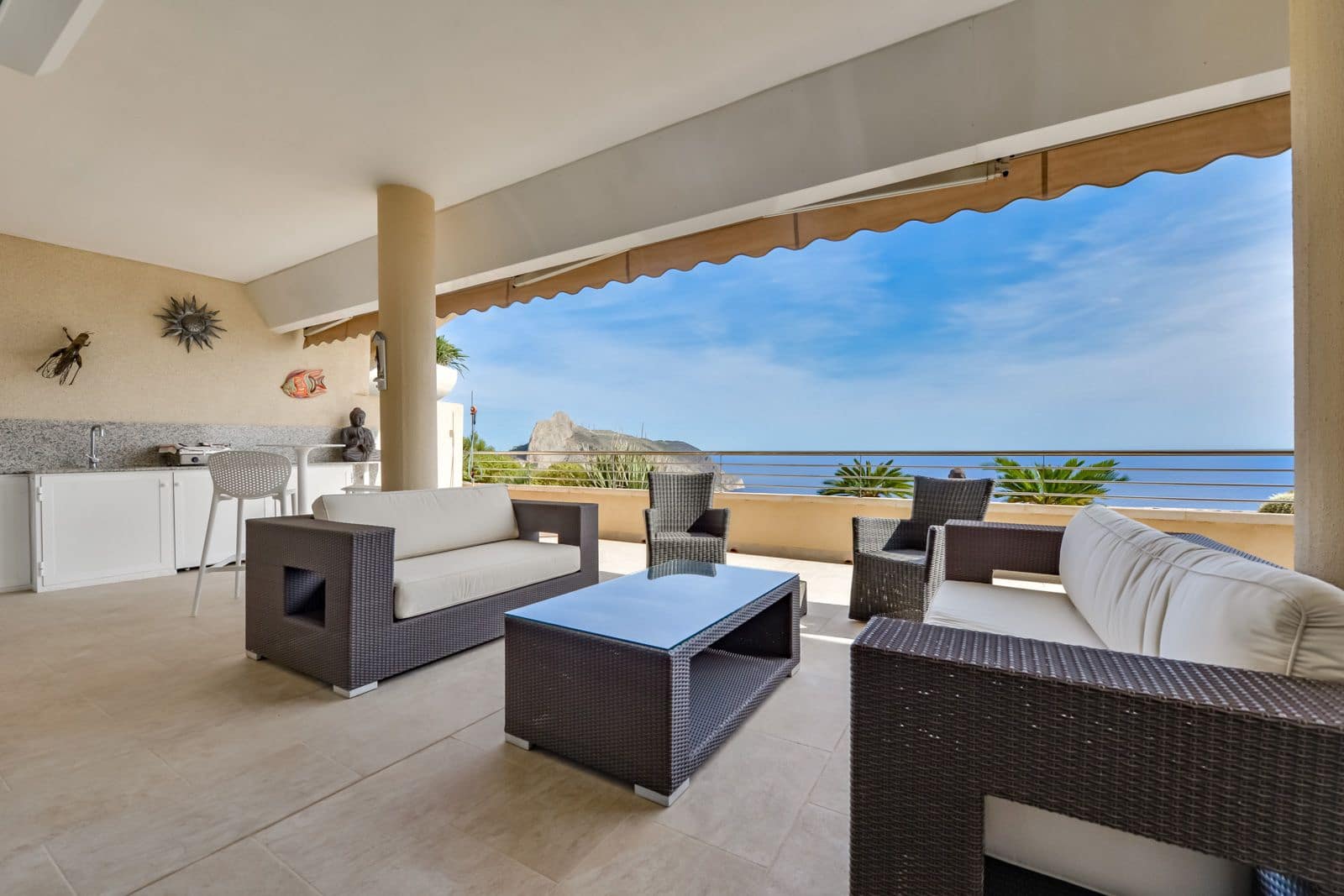 2 bedroom Apartment for sale in Altea with pool garage - € 525,000 (Ref: 9517820)