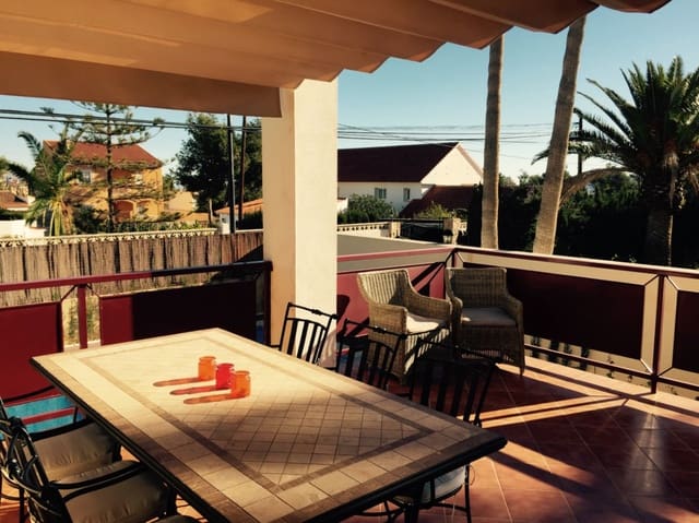 4 soverom Villa til salgs i Alfaz del Pi / L'Alfàs del Pi med svømmebasseng garasje - € 480 000 (Ref: 9517822)