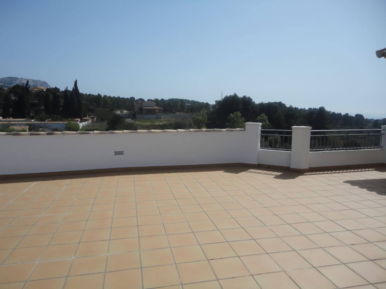 3 bedroom Apartment for sale in Altea with pool - € 589,000 (Ref: 9517824)