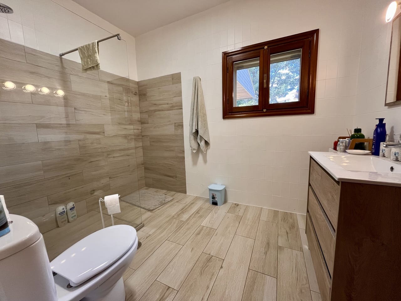 4 makuuhuone Huvila myytävänä paikassa La Nucia - 995 000 € (Ref: 9765496)