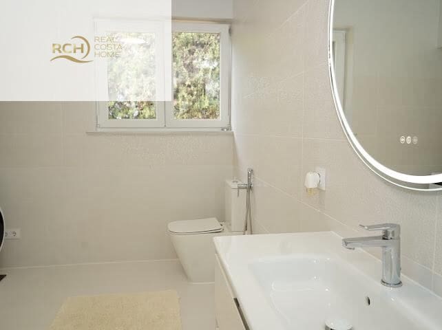 6 quarto Moradia para venda em La Nucia com piscina - 1 200 000 € (Ref: 9765530)