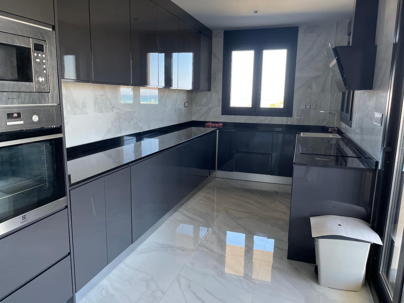 5 bedroom Villa for sale in La Mata - € 1,140,000 (Ref: 9765555)