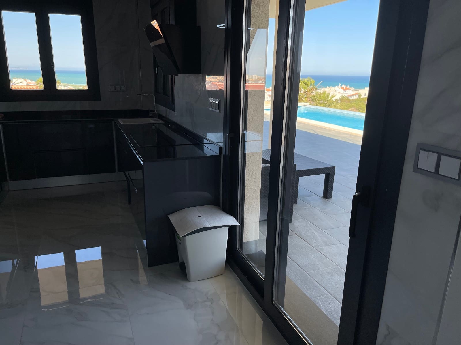 5 bedroom Villa for sale in La Mata - € 1,140,000 (Ref: 9765555)