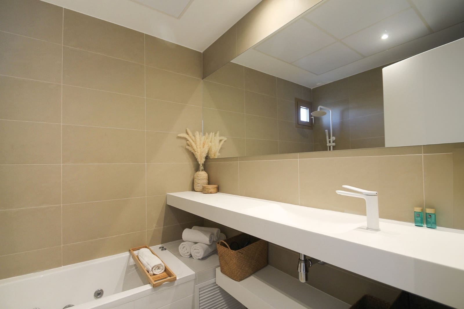 2 chambre Appartement à vendre à Benidorm avec garage - 650 000 € (Ref: 9765574)