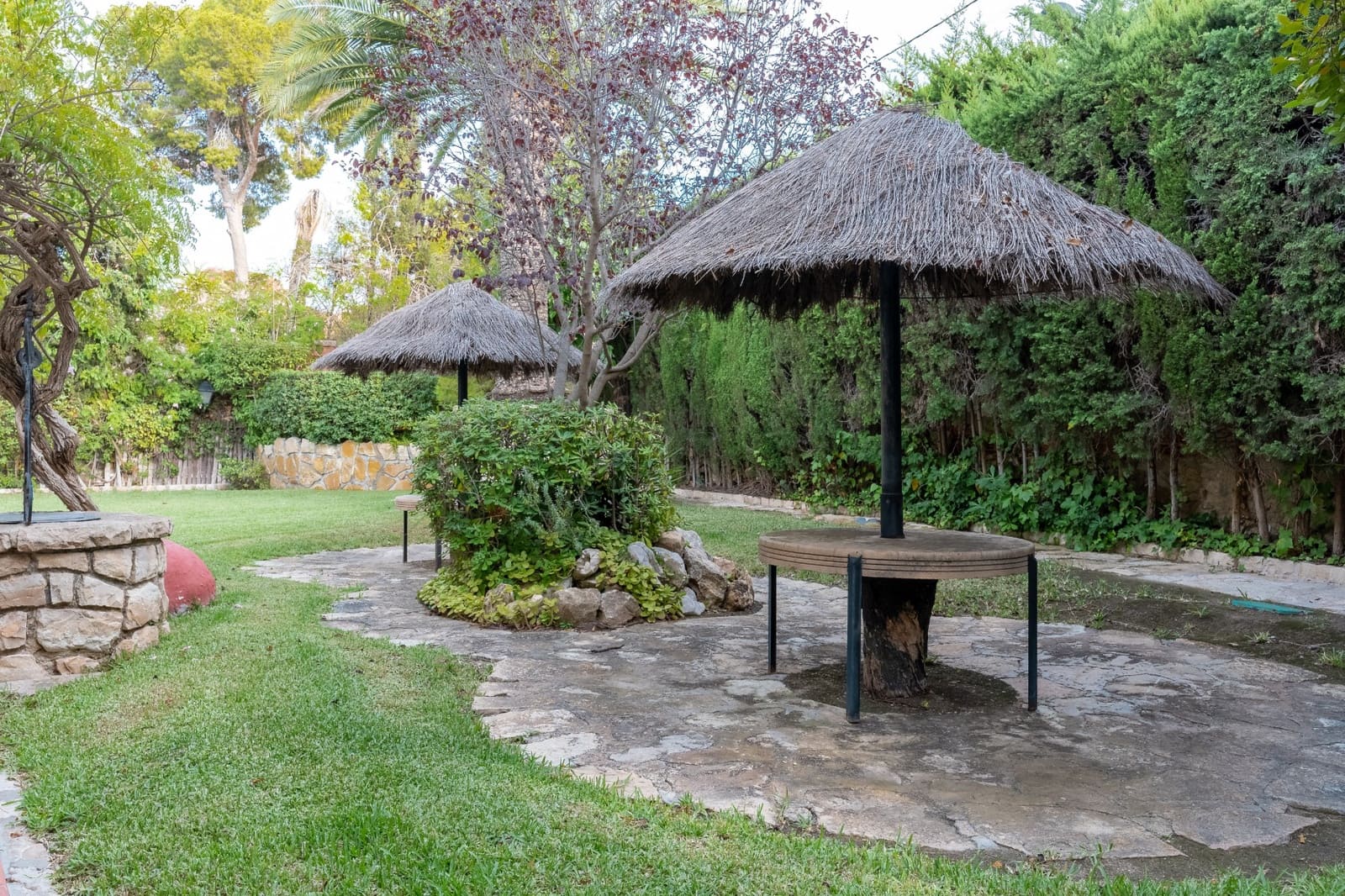 8 soverom Villa til salgs i Alicante by med svømmebasseng - € 1 600 000 (Ref: 9765576)