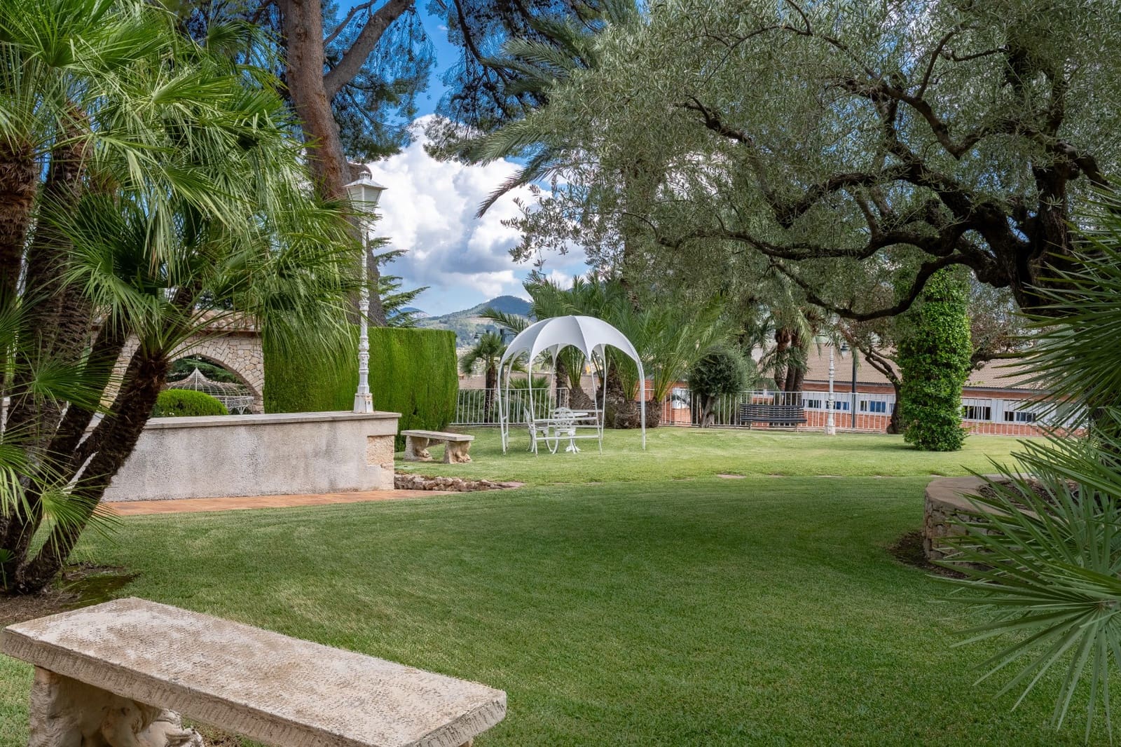 7 slaapkamer Villa te koop in Alcoy / Alcoi met garage - € 2.120.000 (Ref: 9765577)