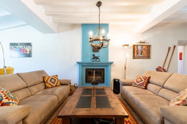 3 chambre Finca/Maison de Campagne à vendre à Teulada Pueblo, Teulada-Moraira avec garage - 860 000 € (Ref: 9765680)