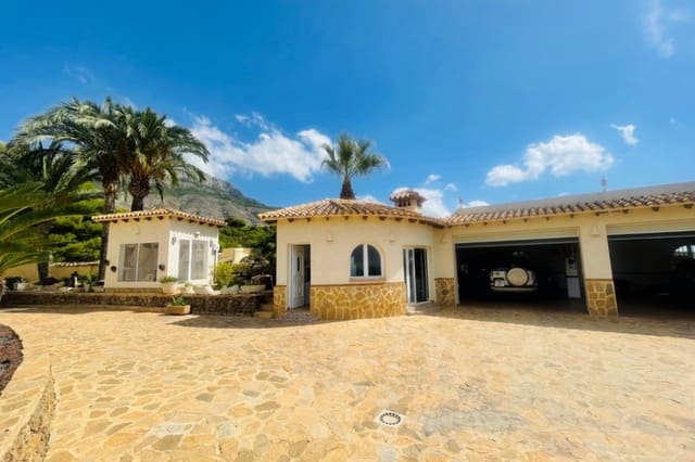 6 soveværelse Villa til salg i Altea med swimmingpool garage - € 1.800.000 (Ref: 9765681)