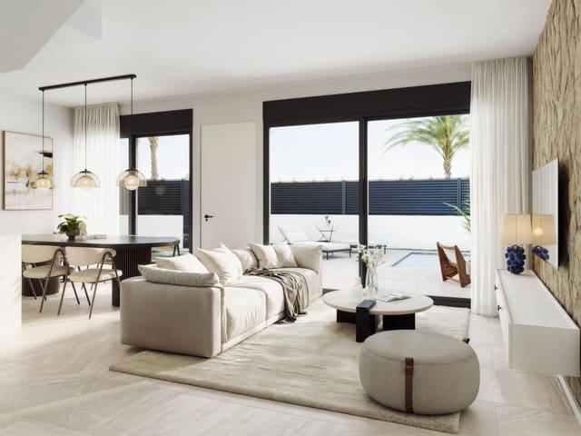 3 bedroom Villa for sale in Los Alcázares with pool - € 695,000 (Ref: 9765682)