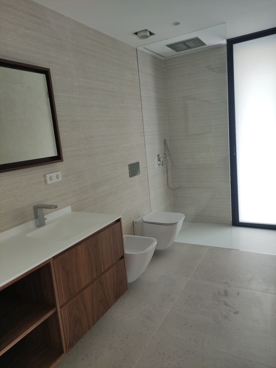 4 bedroom Villa for sale in Altea with garage - € 2,250,000 (Ref: 9765725)