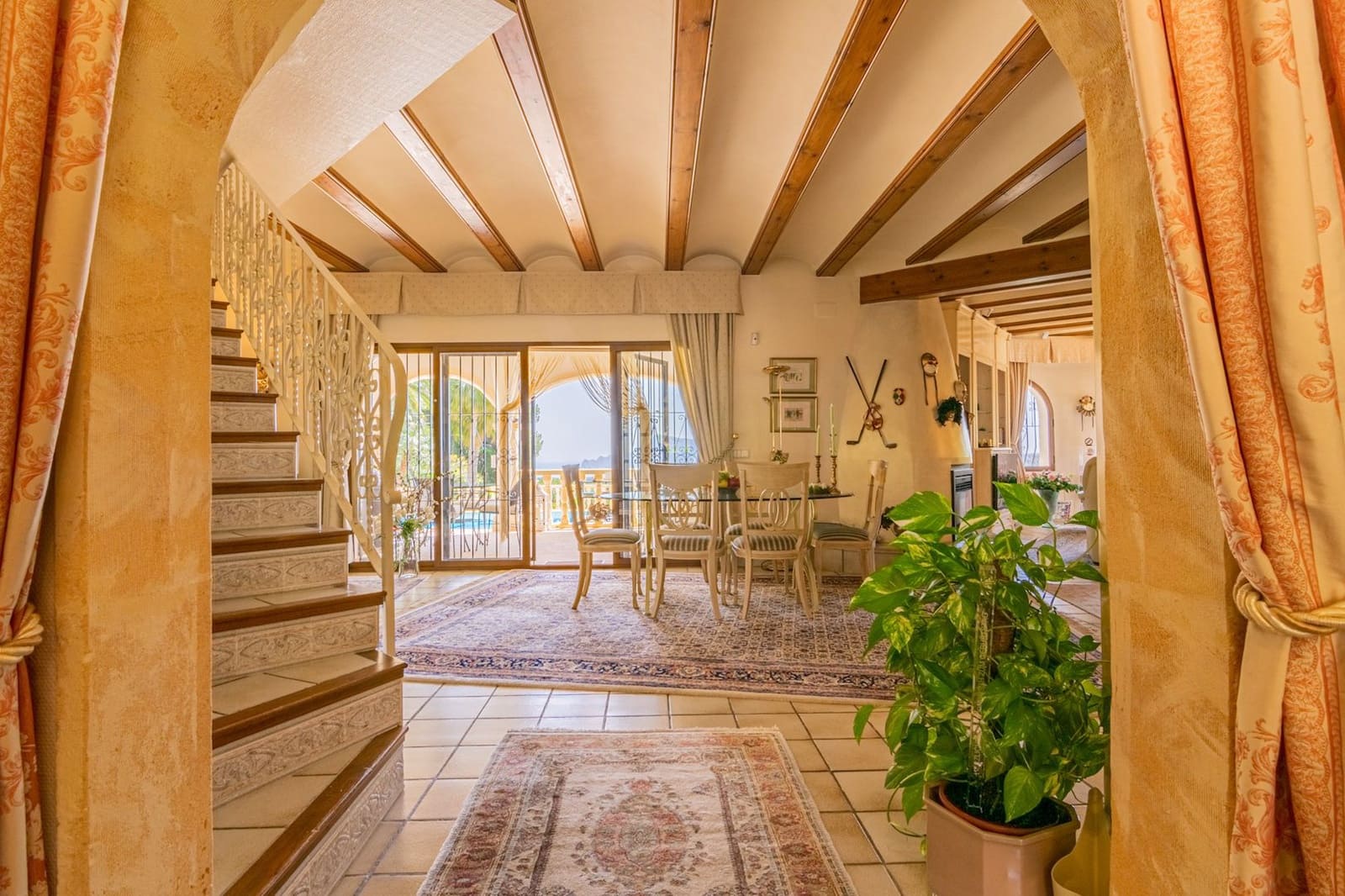 5 quarto Moradia para venda em Altea com garagem - 995 000 € (Ref: 9765731)