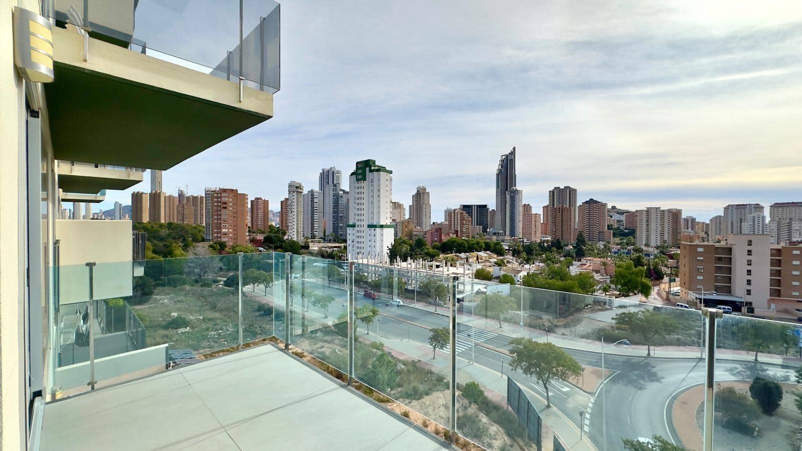 Apartamento de 2 habitaciones en Finestrat en venta con piscina - 275.000 € (Ref: 9765735)