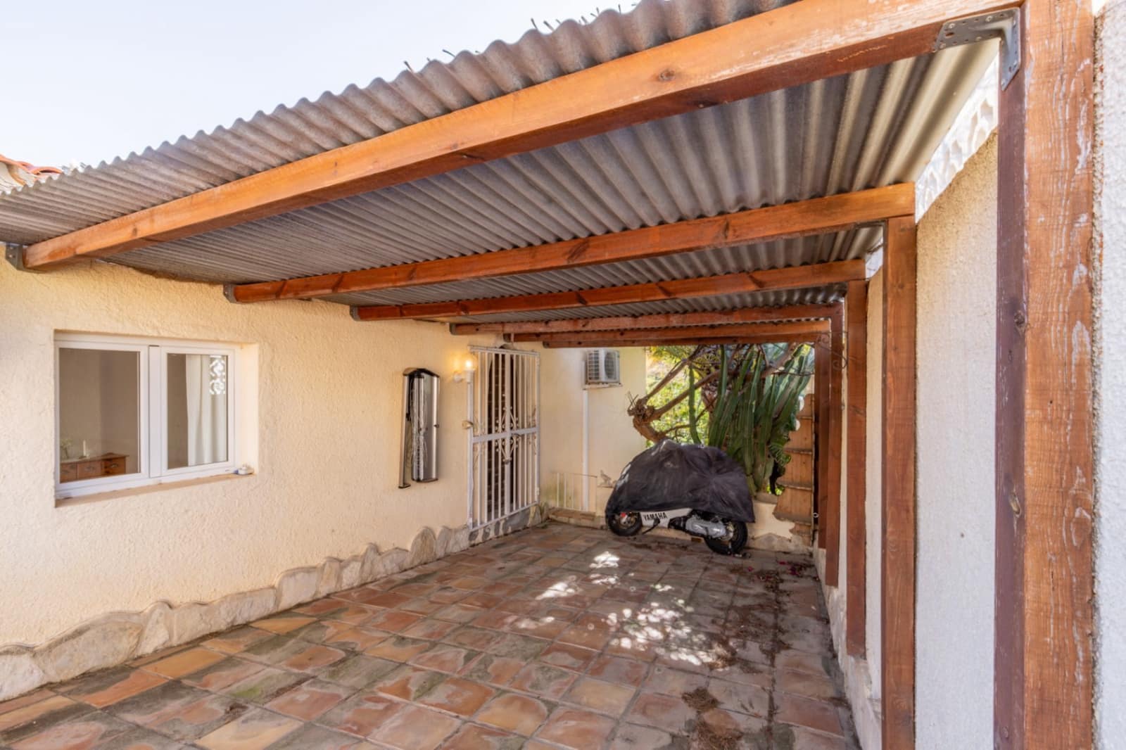 4 quarto Moradia para venda em Moraira - 649 000 € (Ref: 9765850)