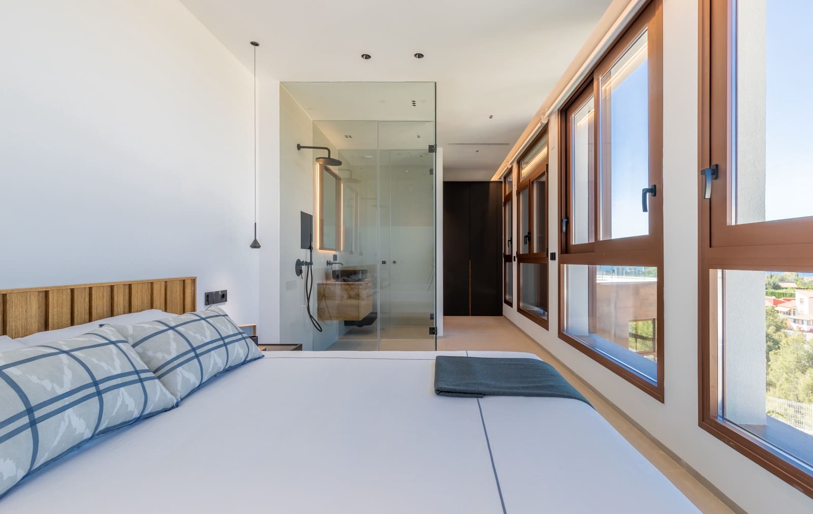 4 slaapkamer Villa te koop in Benidorm met garage - € 2.825.000 (Ref: 9765851)