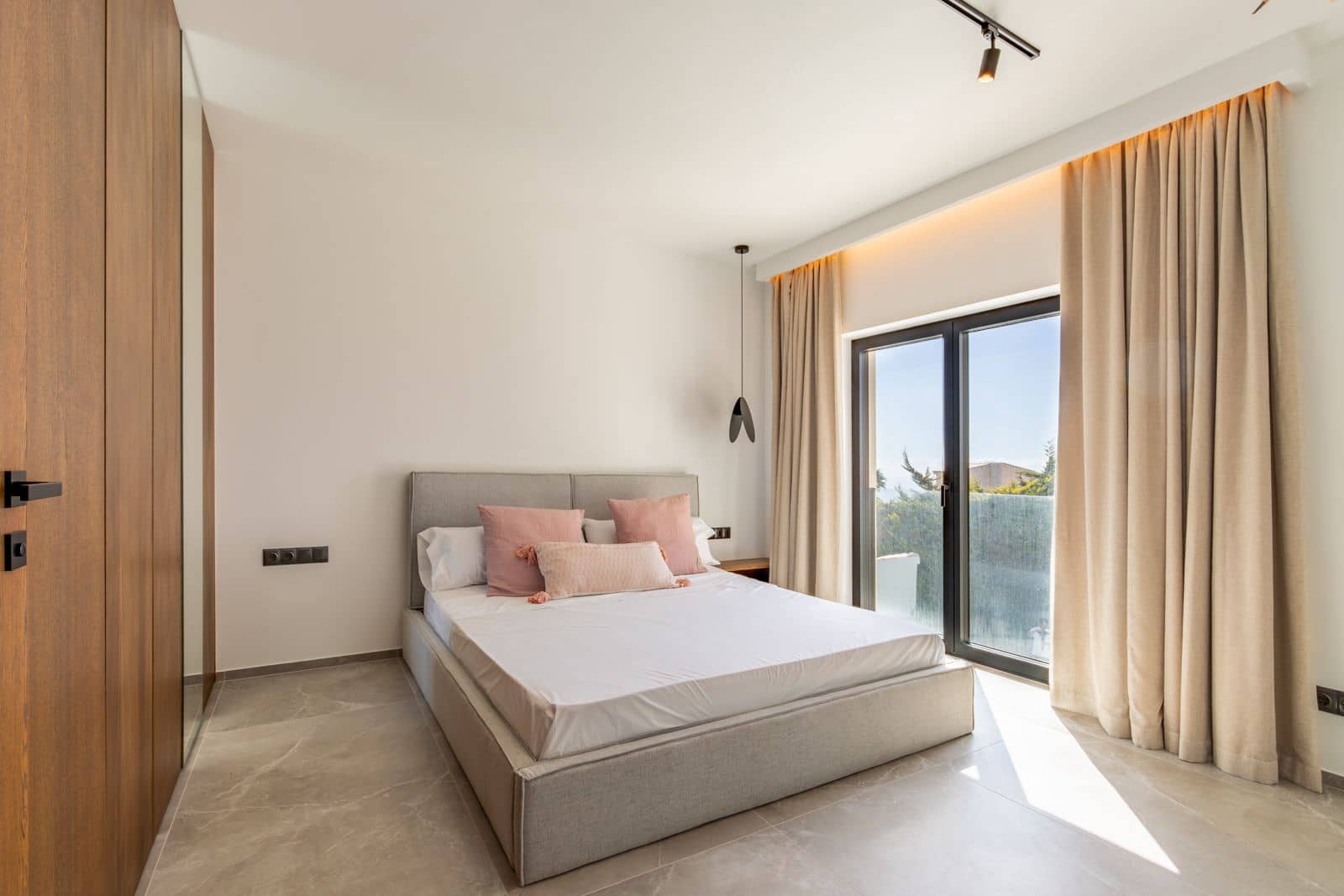 5 slaapkamer Villa te koop in Moraira met garage - € 1.680.000 (Ref: 9765877)