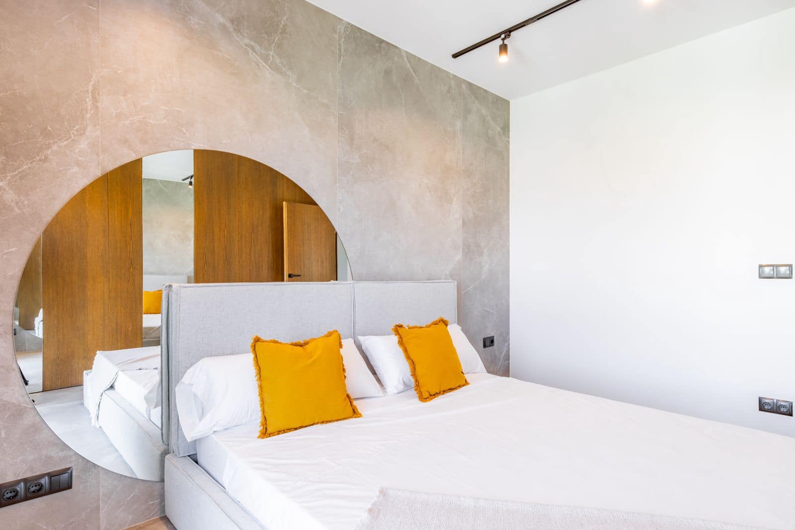 5 slaapkamer Villa te koop in Moraira met garage - € 1.680.000 (Ref: 9765877)