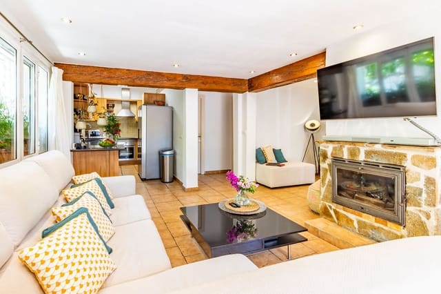 3 chambre Villa/Maison à vendre à Moraira, Teulada-Moraira avec garage - 746 000 € (Ref: 9765878)