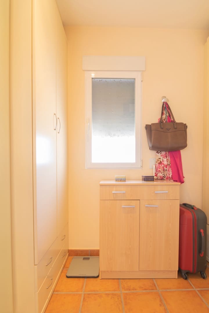 7 soveværelse Villa til salg i Alfaz del Pi / L'Alfas del Pi med garage - € 830.000 (Ref: 9765902)