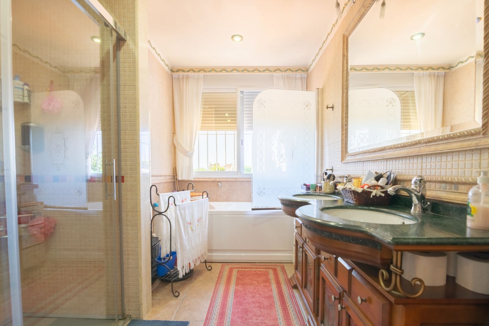 7 soveværelse Villa til salg i Alfaz del Pi / L'Alfas del Pi med garage - € 830.000 (Ref: 9765902)