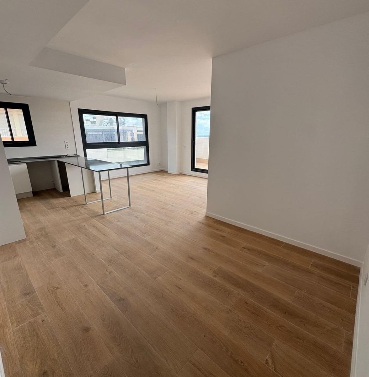 3 slaapkamer Appartement te koop in Alicante stad met zwembad - € 499.000 (Ref: 9765957)