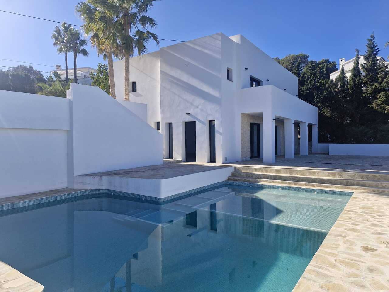 4 makuuhuone Huvila myytävänä paikassa Javea / Xabia mukana uima-altaan 
autotalli - 995 000 € (Ref: 9766040)