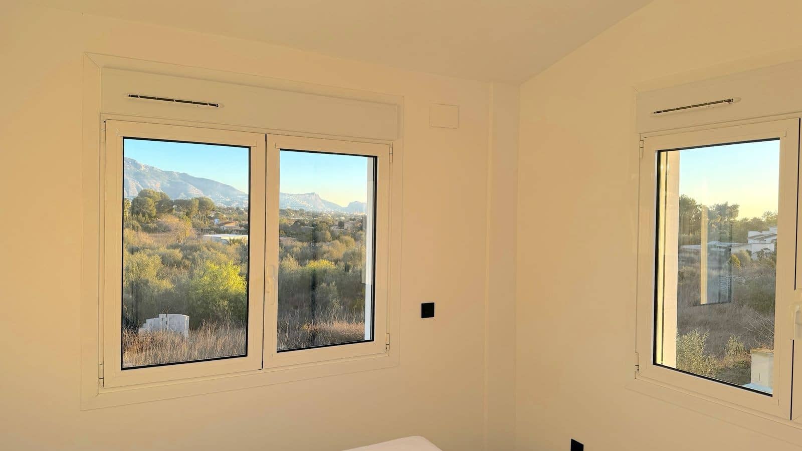 4 quarto Moradia para venda em Alfaz del Pi / L'Alfas del Pi - 1 195 000 € (Ref: 9766078)