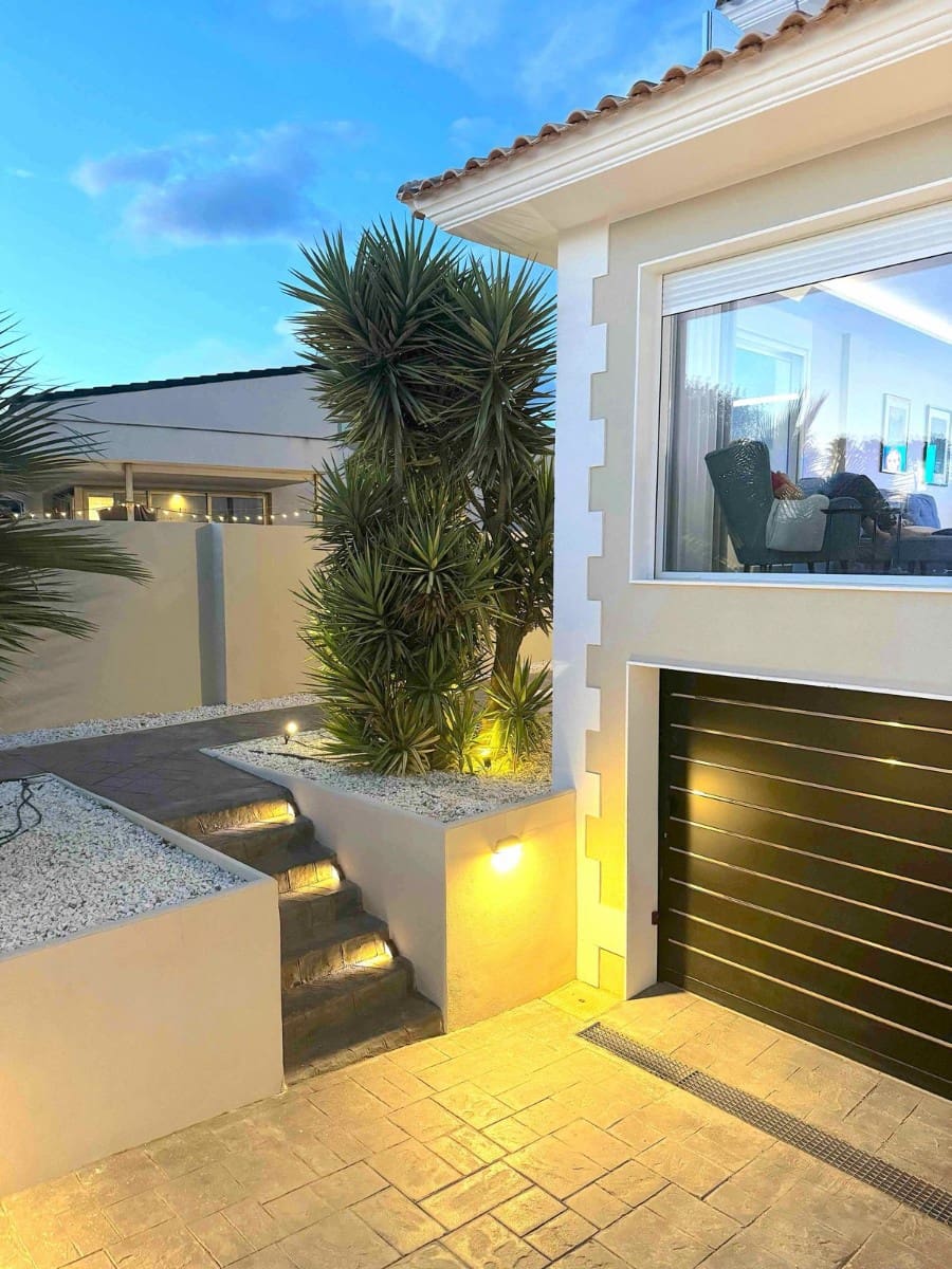 4 quarto Moradia para venda em Alfaz del Pi / L'Alfas del Pi - 1 195 000 € (Ref: 9766078)