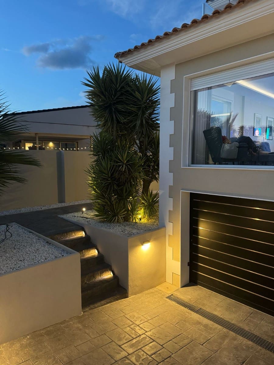 4 quarto Moradia para venda em Alfaz del Pi / L'Alfas del Pi - 1 195 000 € (Ref: 9766078)