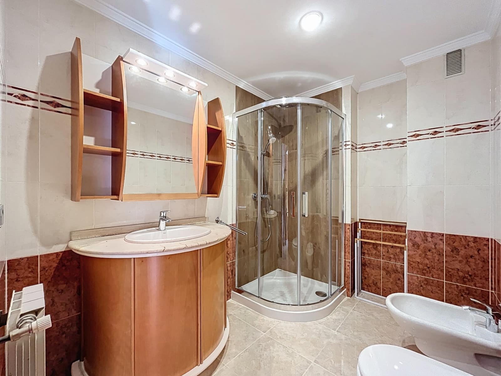 4 bedroom Apartment for sale in Alfaz del Pi / L'Alfas del Pi - € 499,000 (Ref: 9766152)