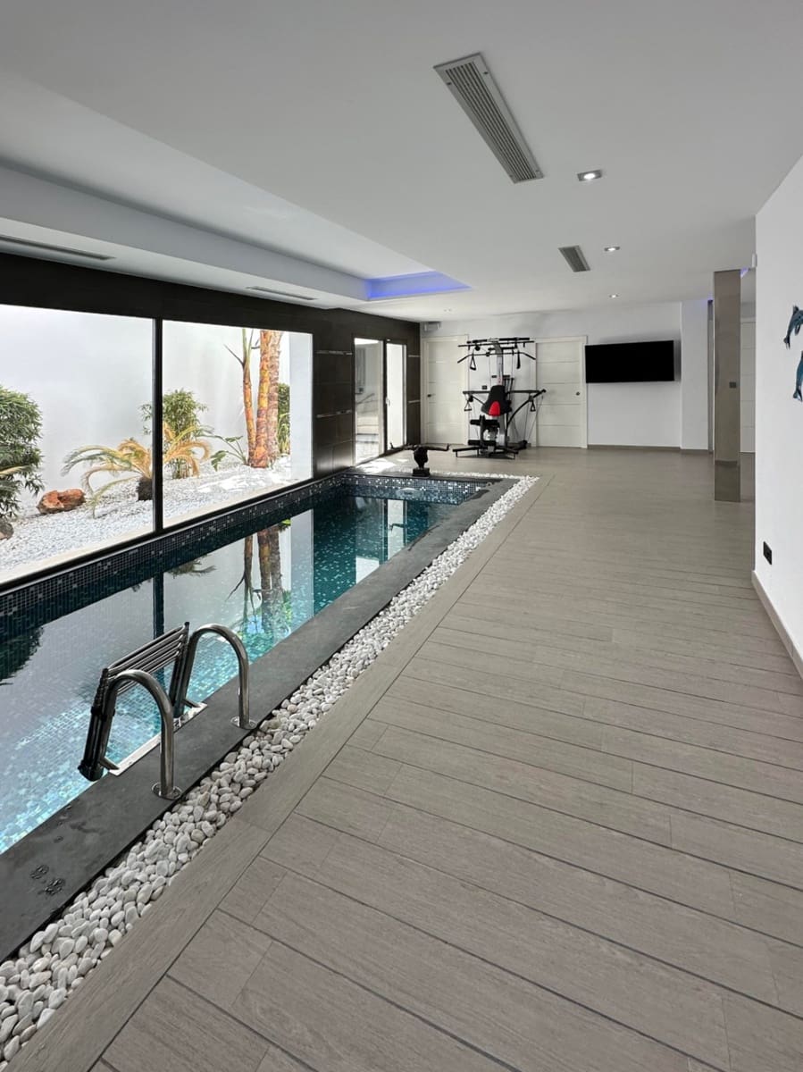 5 slaapkamer Villa te koop in Javea / Xabia met garage - € 2.350.000 (Ref: 9766267)