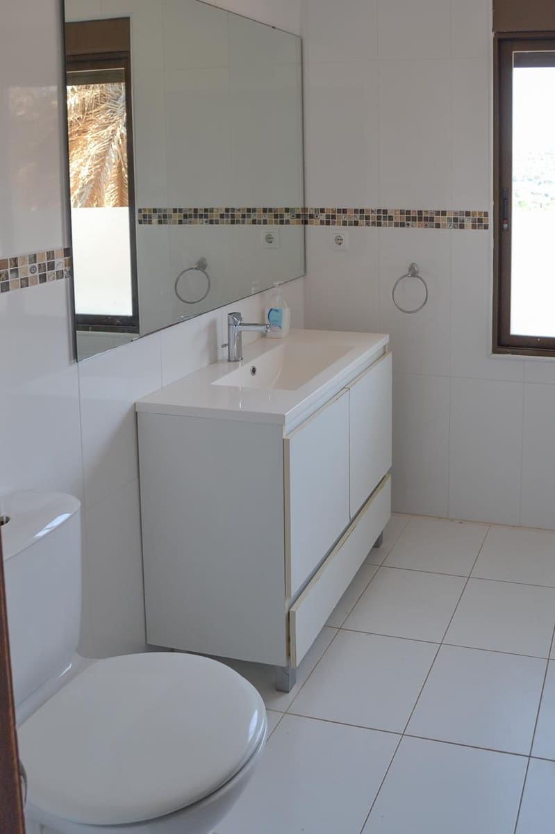 Chalet de 6 habitaciones en Pedreguer en venta con garaje - 510.000 € (Ref: 9766270)