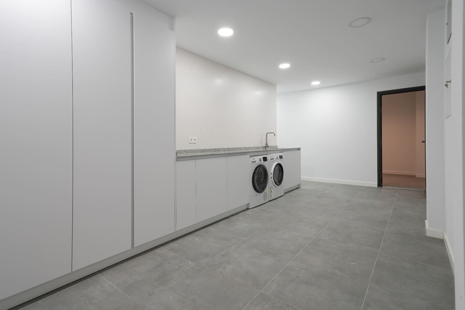 4 slaapkamer Villa te koop in Moraira met garage - € 1.499.000 (Ref: 9766303)