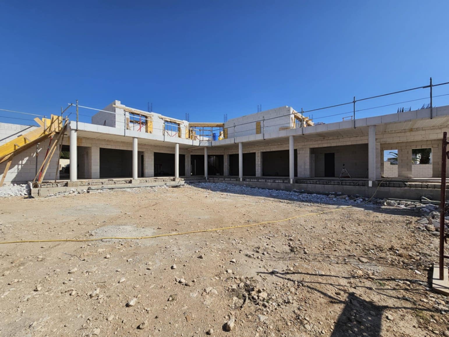 5 slaapkamer Villa te koop in Alfaz del Pi / L'Alfas del Pi met zwembad garage - € 1.900.000 (Ref: 9766342)