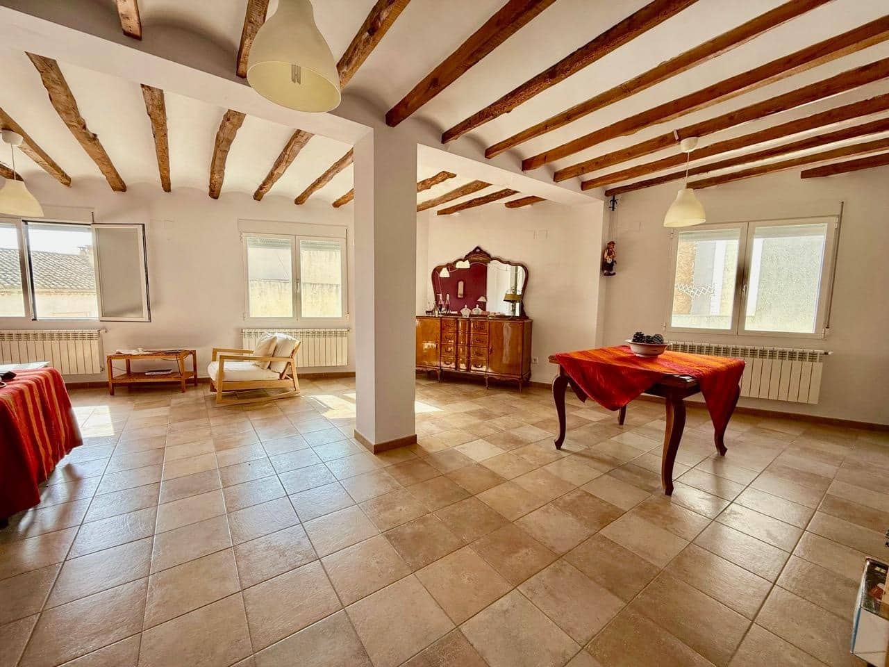 6 bedroom Townhouse for sale in Confrides - € 370,000 (Ref: 9766717)