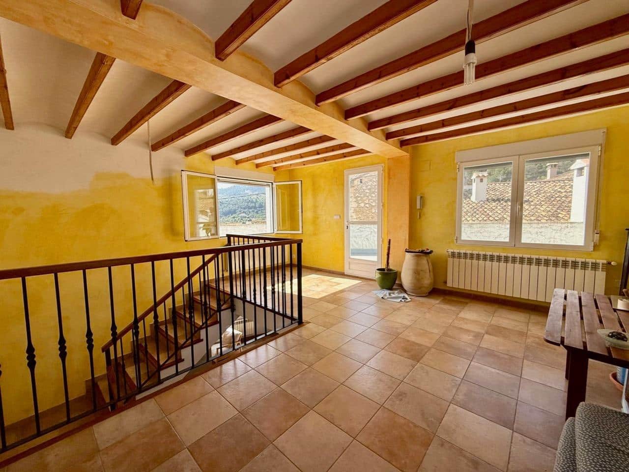 6 bedroom Townhouse for sale in Confrides - € 370,000 (Ref: 9766717)