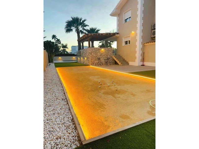 4 chambre Villa/Maison à vendre à Alfaz del Pi / L'Alfàs del Pi avec garage - 1 195 000 € (Ref: 9766720)