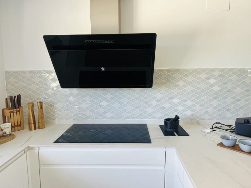 4 bedroom Villa for sale in Alfaz del Pi / L'Alfas del Pi with garage - € 1,195,000 (Ref: 9766720)