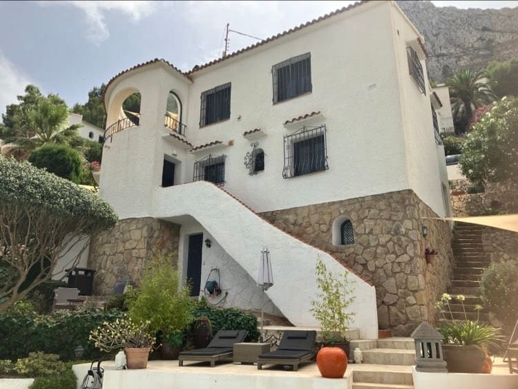 4 makuuhuone Huvila myytävänä paikassa Calpe / Calp - 580 000 € (Ref: 9766722)