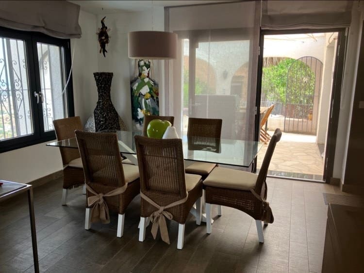 4 makuuhuone Huvila myytävänä paikassa Calpe / Calp - 580 000 € (Ref: 9766722)