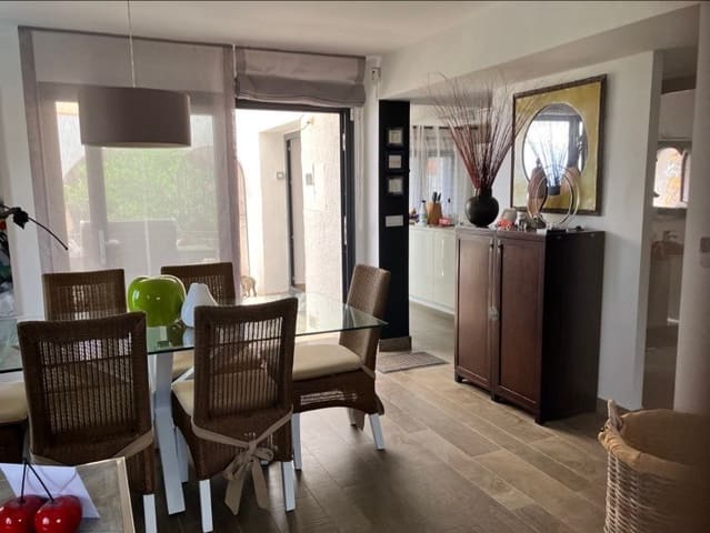 4 Zimmer Villa zu verkaufen in Calpe / Calp - 580.000 € (Ref: 9766722)