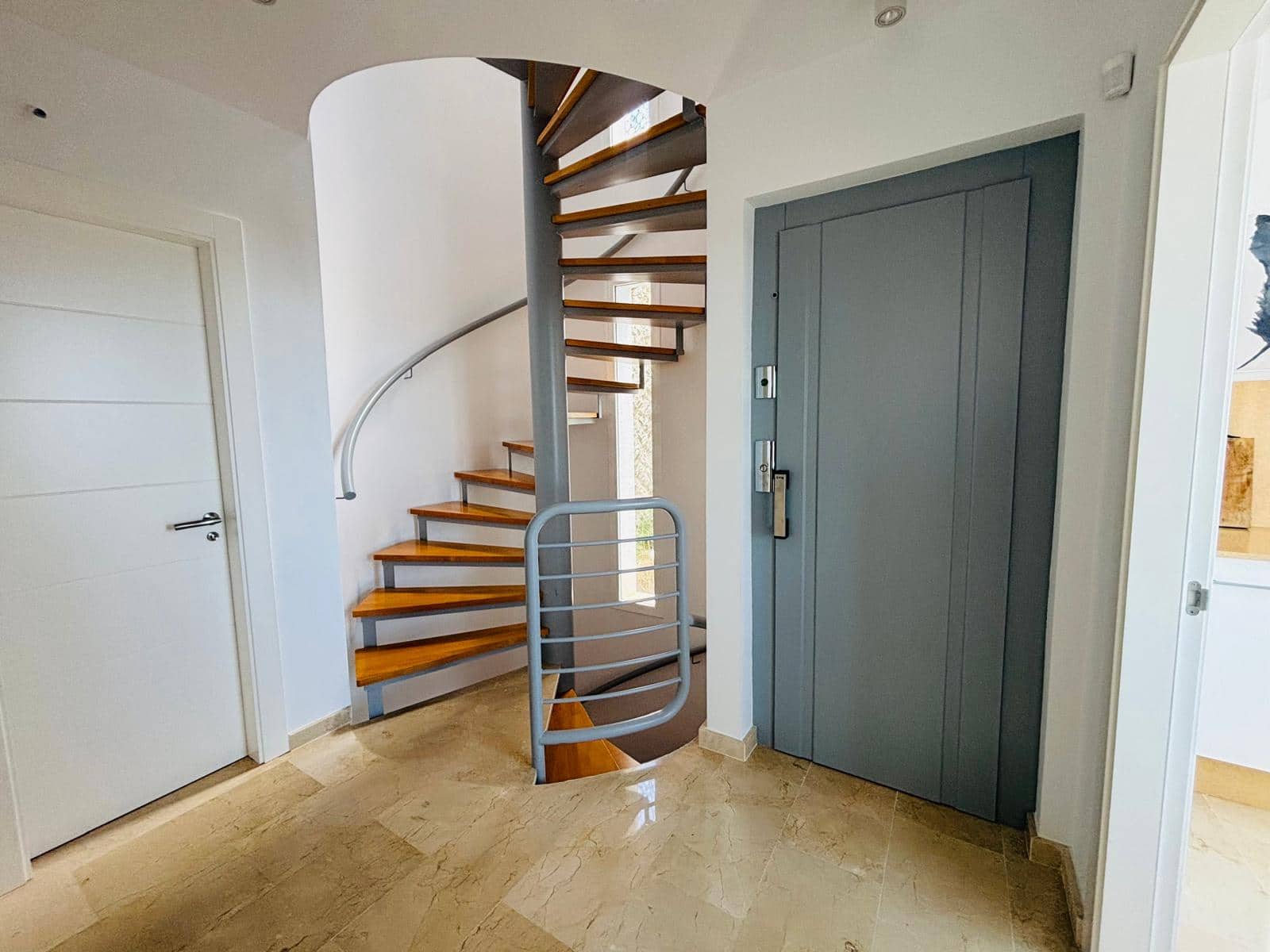 4 soverom Villa til salgs i Altea la Vella med svømmebasseng garasje - € 990 000 (Ref: 9766725)