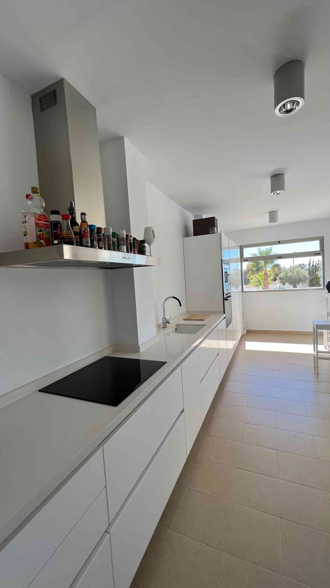 5 quarto Moradia para venda em Altea com piscina garagem - 1 100 000 € (Ref: 9766734)
