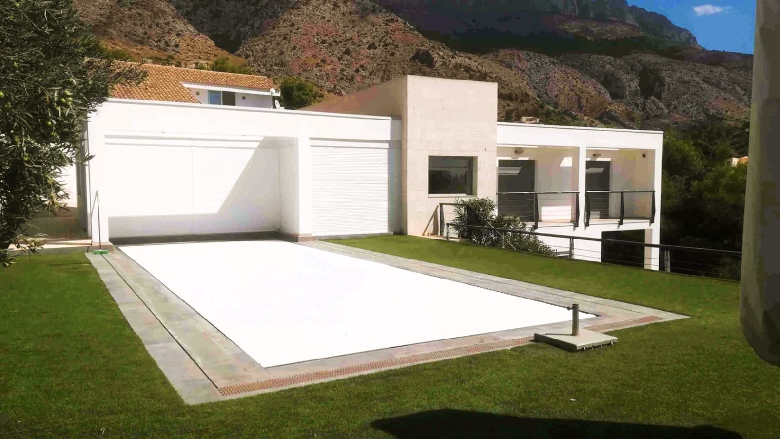 5 quarto Moradia para venda em Altea com piscina garagem - 1 100 000 € (Ref: 9766734)