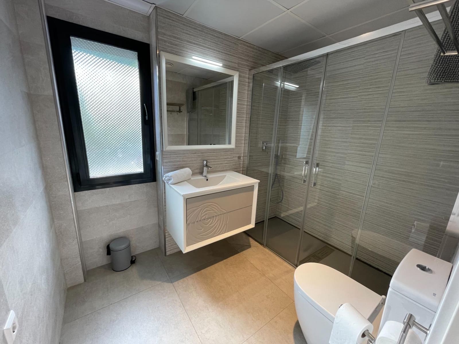 4 sypialnia Willa na sprzedaż w Calpe / Calp z basenem garażem - 865 000 € (Ref: 9766771)