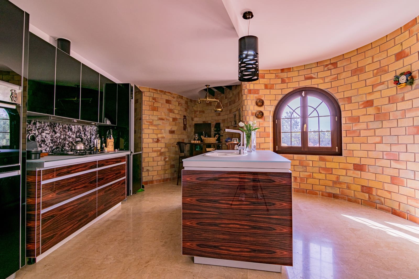 4 bedroom Villa for sale in Altea with garage - € 1,350,000 (Ref: 9766775)