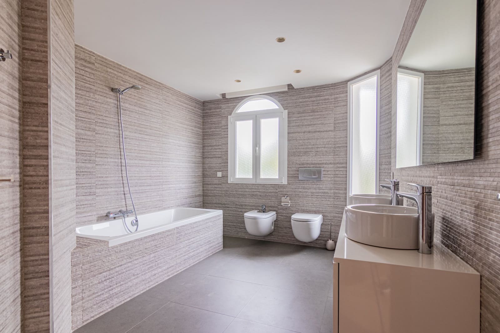 6 slaapkamer Villa te koop in Alfaz del Pi / L'Alfas del Pi met garage - € 1.510.000 (Ref: 9766795)